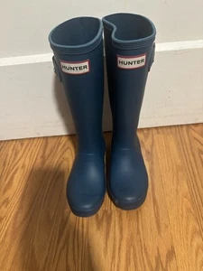 HUNTER RAIN BOOTS KIDS TEAL BLUE COLOR SIZE US 1B/2G - Picture 1 of 10