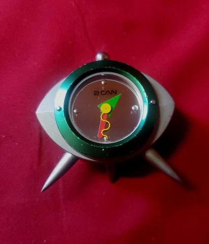 RARE VINTAGE 2CAN MINI TABLETOP CLOCK WATCH CLOCKBOY SPACE ERA DESIGN UNIQUE Cover