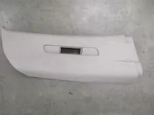 LH REAR DRIVER C Pillar Interior Trim 2002-2004 Jeep Grand Cherokee WJ - Picture 1 of 3