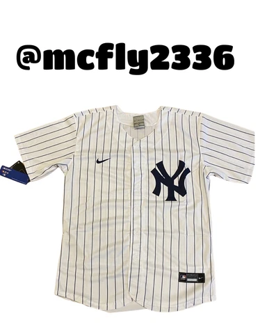 New York Yankees Jersey Mens Baseball Pinstripes Blank Back. Size Large Cover