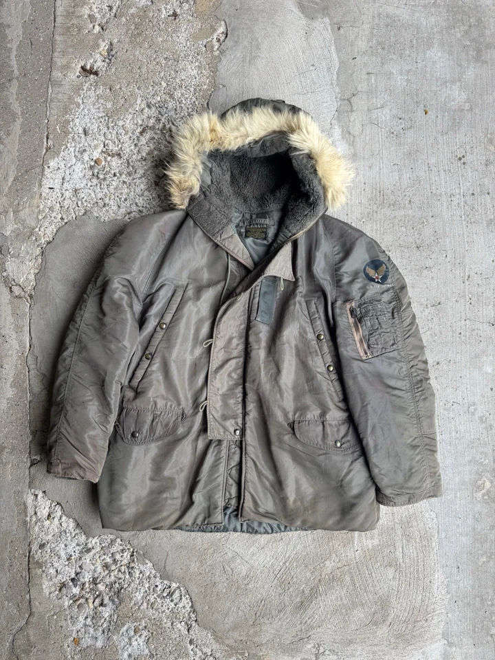 Chaqueta pesada de piel de coyote N-3B militar de la Fuerza Aérea de los Estados Unidos de colección de los años 50 talla grande Foto 1 de 4