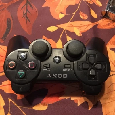 Official Genuine Sony PS3 PlayStation 3 DualShock 3 Wireless Controller - Image 1 of 3