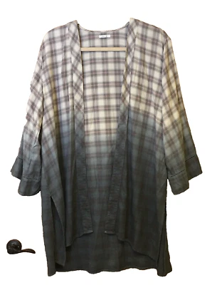 Maurice's Women's Ombre Plaid Open Cardigan Gray Blue Soft Lightweight Size 2X - Image 1 of 4