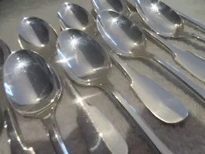 Vintage French silver-plated 11 soup spoons Christofle Cluny 20,7cm - Picture 1 of 11