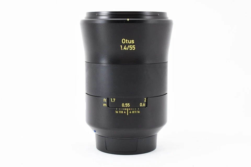 Lente de enfoque único Carl Zeiss Otus 1.4/55 ZE compatible con tamaño... - Imagen 1 de 1