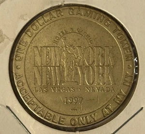 New York New York Hotel & Casino Las Vegas $1 Chip Nevada Gaming Token Moneda 1997 - Imagen 1 de 4
