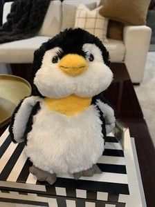 WEBKINZ Penguin HM132 BRAND NEW with SEALED CODE