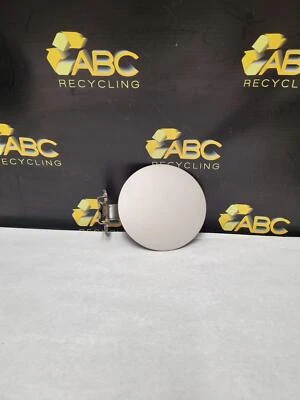 2002-2006 Cadillac Escalade Rear Fuel Tank Gas Filler Door Assembly OEM - Imagem 1 de 4