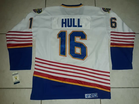 BRETT HULL ST. LOUIS BLUES CCM THROWBACK JERSEY. SIZE LARGE, NEW WITH TAGS Cover