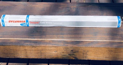 Vintage NIB SYLVANIA  Designer COOL WHITE Fluorescent Light -  24” 20 Watts - Image 1 of 4