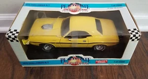 ERTL PEACHSTATE 1970 DODGE HEMI CHALLENGER R/T YELLOW COLLETOR’S EDITION WITH CO - Picture 1 of 5