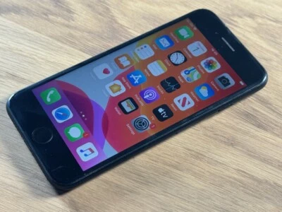 Apple iPhone 7 32GB Smartphone Matte Black Factory Unlocked - Image 1 of 4