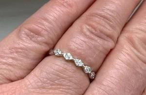Vintage 14k 585 Solid White Gold Diamond Cluster Band Ring Scalloped Stacker - Picture 1 of 20