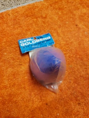 Carl Goldberg Parts - 2.5" Blue 2-bladed Spinner - New - Part #137 - Image 1 of 4