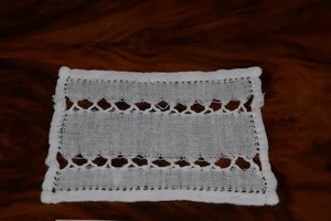 centrino mattonella cotone colonne intrecciate cotton doily cm. 12x9 B29 (8) ° - Bild 1 von 1