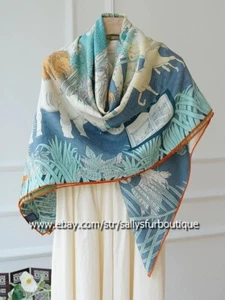 Sallys Boutique 70% Cashmere 30% Silk Wrap Scarf Animals Print 2 Face Shawl 53" - Picture 1 of 13