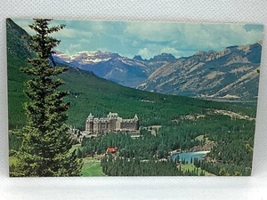 Postcard Canadian Rockies Banff Springs Hotel and Golf National Park AB F112 - Foto 1 di 2