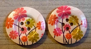 2 Floral Buttons Crafting Sewing Round Wood 4 Hole 1 1/8" - Picture 1 of 2