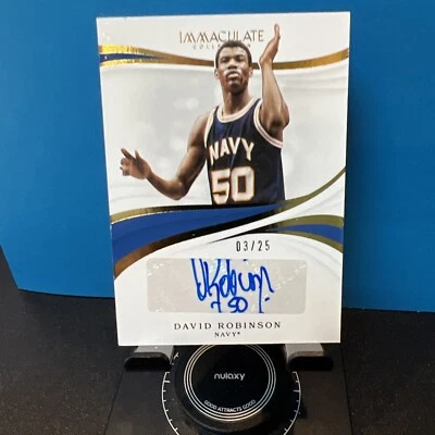 2019-20 Panini Immaculate Collegiate David Robinson #46 auto 3/25 HOF Navy - Image 1 of 4