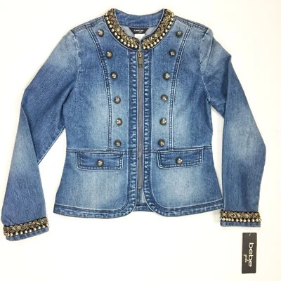 Chaqueta militar Bebe Girls denim adornada con cuentas talla grande Foto 1 de 4