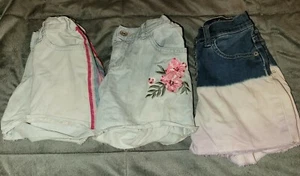 GIRLS LOT OF DENIM SHORTS [JUSTICE, CHILDREN'S PLACE] SIZE 10 - Picture 1 of 8
