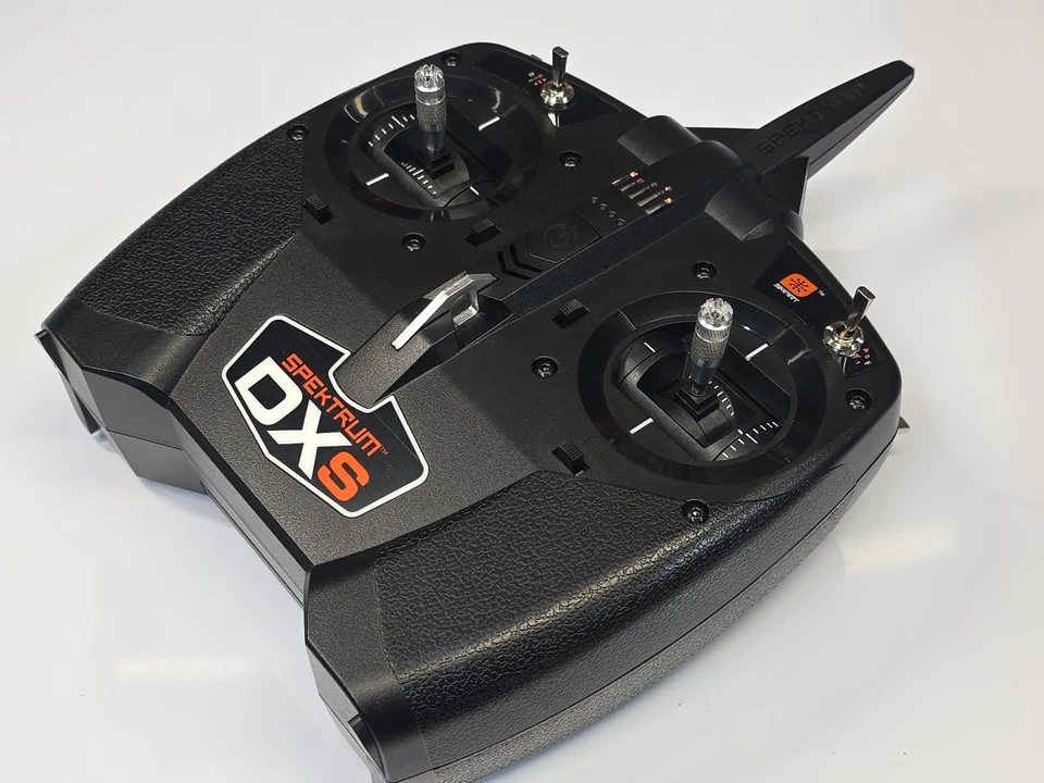 Transmisor Spektrum RC DXS 7 canales DSMX RC (solo transmisor) SPMR1010 Foto 1 de 4