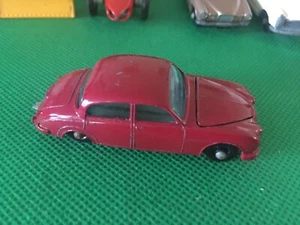 65 Jaguar 3.8 Litre Sedan Black Plastic Wheels Matchbox Lesney Made in England - Picture 1 of 15
