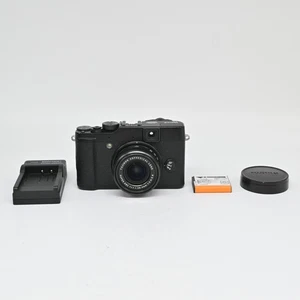 [Near Mint] Fujifilm Fuji X10 12.0MP Black Zoom Digitalkamera mit Ladegerät von JPN - Bild 1 von 12