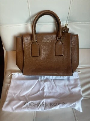 Bolsa satchel Michael Kors Selby média 2 vias couro marrom nunca usada 38F7GEYS2L - Imagem 1 de 4
