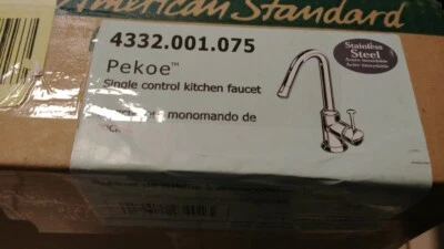 Grifo de cocina estándar de un solo mango American Standard Pekoe en acero inoxidable Foto 1 de 3