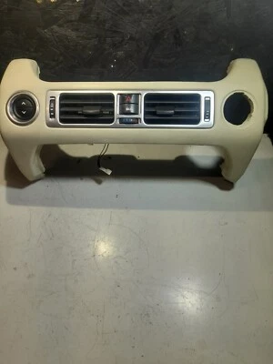 Range Rover L322 Armaturenbrett, mittlere Klimaanlage, Lüftungsschlitz 9H4204302 - Bild 1 von 3