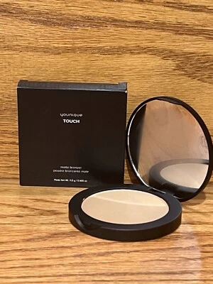 Bronceador mate Younique Touch - Justo Foto 1 de 2