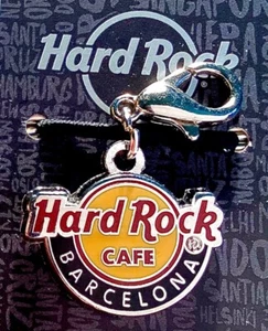 HARD ROCK CAFE BARCELONA KLASSISCHES LOGO CHARM MIT HAKEN - Bild 1 von 1