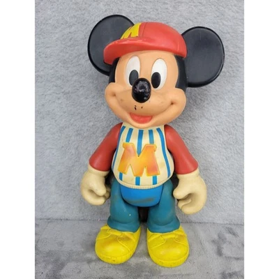 Figura de juguete de plástico de Mickey Mouse de colección de los años 70 y 80 sombrero rojo zapatos amarillos Foto 1 de 4