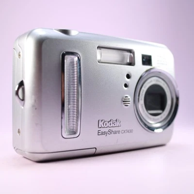 Kodak Digital Camera EasyShare CX7430 4.0MP Silver Tested - Image 1 of 4