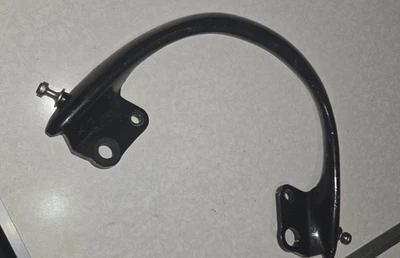 MANGO DE AGARRE TRASERO SUZUKI HAYABUSA GSX1300R 1999-2007 (NEGRO) Foto 1 de 4