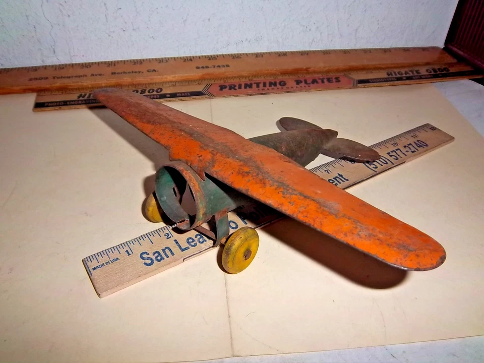 Частичный самолет Wyandotte из прессованной стали размах крыльев 10 дюймов недостающие детали - Изображение 1 из 2