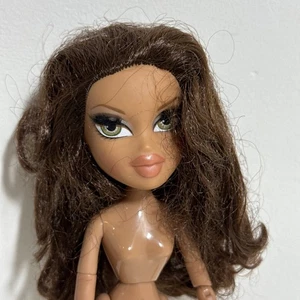 Bratz MGA Modepuppe The Movie Yasmin mit Gelenkarmen Spielzeug - Bild 1 von 5