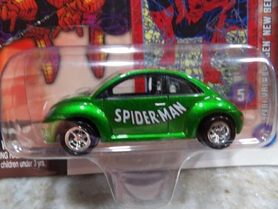SPIDER-MAN  2001 VOLKSWAGEN NEW BEETLE      JOHNNY LIGHTNING MARVEL COMICS  1:64 - Image 1 of 4