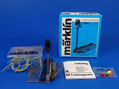 MARKLIN H0 - 7241 - Color Light Home Signal /~/ BOX - LN - Image 1 of 2