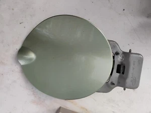 2009 Ford Escape Hybrid Gas Lid  - Picture 1 of 2