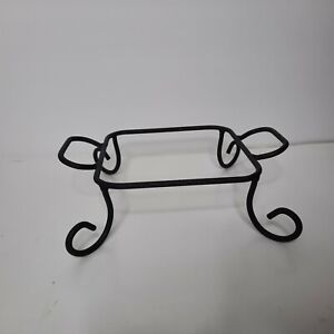 Henn Forge Wrought Iron Frame Holder for Handled Dish Cookouts Camping Picnic
