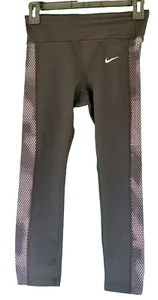 Pantalones de chándal NIKE Dri Fit para mujer 6/8 tiro medio negros lisos talla pequeña - Imagen 1 de 7