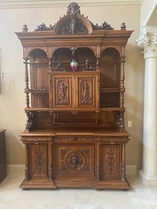 French Renaissance Style Carved Walnut Antique Server Sideboard Buffet - Picture 1 of 9