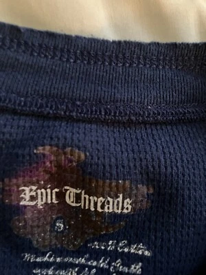 Camisa térmica de manga larga Epic Threads para niño talla S Foto 1 de 4