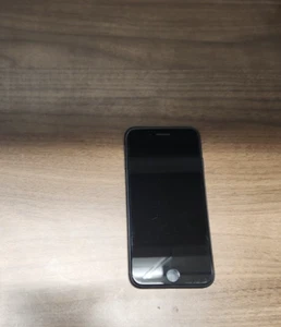 Apple iPhone SE (2022) - 64 GB - Midnight (Verizon) Phone SE (2022) - 64GB -  - Picture 1 of 6