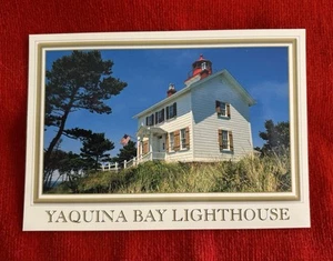 Oregon Postcard Yaquina Bay Lighthouse New Unposted - Picture 1 of 3