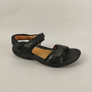 Clarks Unstructured Sandals Womens Size 4.5 Black Leather Flat Comfort Walking - Picture 1 of 14