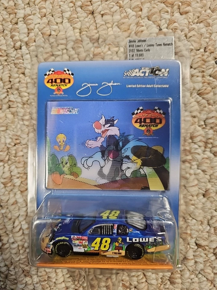 Jimmie Johnson #48 Action 2002 Lowes Looney Tunes Rematch Rookie Year 1 64