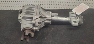 2007-2008 Chevy Suburban 1500 Front Axle Differential Carrier 3.73Ratio OEM Used - Picture 1 of 1